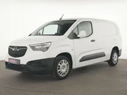Jade weiss Gebraucht 2020 Opel Combo Edition Van / Kleinbus | 9.899 € (Guter Preis)