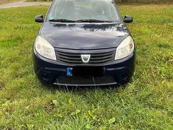 Blau Gebraucht 2012 Dacia Sandero Kleinwagen | 2.699 € (Guter Preis)