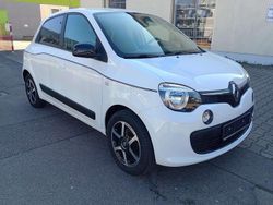 Crystal weiss Gebraucht 2017 Renault Twingo LIMITED Kleinwagen | 7.690 € (Etwas zu teuer)
