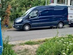 Blau Gebraucht 2021 Ford Transit Trend Van / Kleinbus | 18.700 € (Fairer Preis)