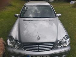 Silber Gebraucht 2005 Mercedes 320 Kombi | 4.000 € (Superpreis)