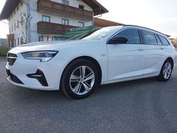 Weiß Gebraucht 2020 Opel Insignia Business Kombi | 9.900 € (Teuer)