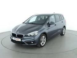 Grau Gebraucht 2017 BMW 220 Gran Tourer Advantage Van / Kleinbus | 16.490 € (Fairer Preis)