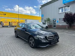 Schwarz Gebraucht 2019 Mercedes E300 Avantgarde Limousine | 22.900 € (Superpreis)