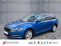 Raceblau metallic Gebraucht 2022 Skoda Superb Style Kombi | 27.430 € (Fairer Preis)