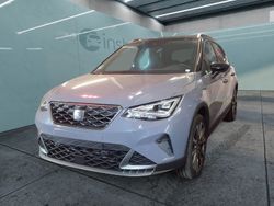 Grau Gebraucht 2024 Seat Arona FR SUV | 27.510 € (Teuer)