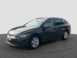 Grau Gebraucht 2022 VW Golf VIII Life Kombi | 18.960 € (Guter Preis)