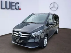 Mercedes V220