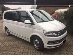 Weiß Gebraucht 2016 VW T6 Highline Van | 33.500 € (Superpreis)