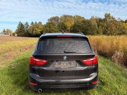 Schwarz Gebraucht 2016 BMW 218 Kombi | 6.890 € (Guter Preis)