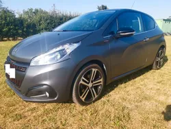 Grau Gebraucht 2018 Peugeot 208 GT-line Kleinwagen | 9.999 € (Fairer Preis)