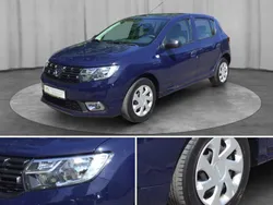 Blau Gebraucht 2017 Dacia Sandero Ambiance Kleinwagen | 8.980 € (Teuer)