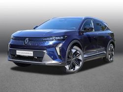 Blau Gebraucht 2025 Renault Scenic E-Tech Iconic SUV | 47.332 €