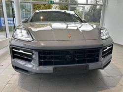 Grau Neu 2025 Porsche Cayenne S SUV | 141.015 €