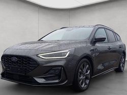 Grau Gebraucht 2024 Ford Focus ST-Line X Kombi | 23.790 € (Guter Preis)