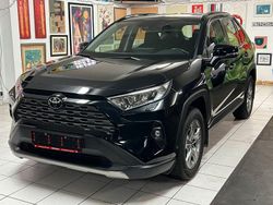 Schwarz Gebraucht 2022 Toyota RAV4 Comfort SUV | 28.900 € (Etwas zu teuer)