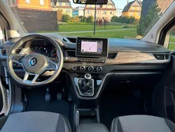 Weiß Gebraucht 2021 Renault Kangoo Van / Kleinbus | 12.940 €