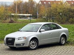 Silber Gebraucht 2006 Audi A4 Comfort Limousine | 4.000 € (Fairer Preis)