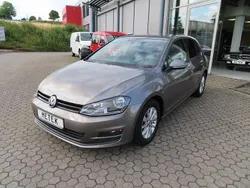 Grau Gebraucht 2013 VW Golf VII Comfortline Limousine | 5.980 € (Etwas zu teuer)