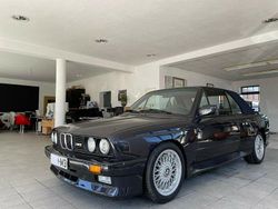 Blau Gebraucht 1988 BMW M3 Cabriolet Performance Cabrio | 133.333 €