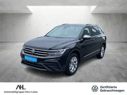 Schwarz Gebraucht 2024 VW Tiguan Allspace Life SUV | 38.430 € (Guter Preis)
