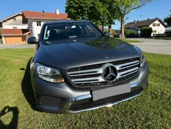 Grau Gebraucht 2017 Mercedes GLC220 Exclusive SUV | 20.900 € (Fairer Preis)