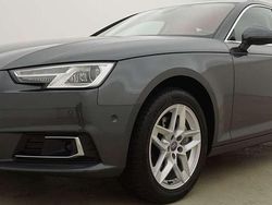 Grau Gebraucht 2017 Audi A4 Ambiente Kombi | 19.999 € (Fairer Preis)