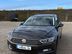Schwarz Gebraucht 2018 VW Passat Comfortline Kombi | 9.500 € (Fairer Preis)
