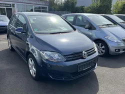 Blue graphite pearlescent Gebraucht 2011 VW Golf Plus Cross Comfortline Van / Kleinbus | 8.800 € (Fairer Preis)