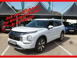 Titanweiß Neu 2025 Mitsubishi Outlander P-HEV Edition SUV | 50.490 € (Guter Preis)