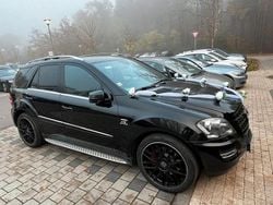 Schwarz Gebraucht 2010 Mercedes ML450 Edition SUV | 16.000 €