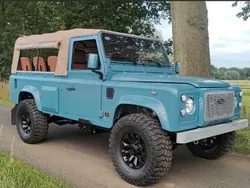 Blau Gebraucht 1994 Land Rover Defender SUV | 88.500 €