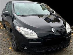 Gebraucht 2010 Renault Mégane III Limousine | 2.400 € (Guter Preis)