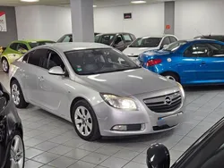 Silber Gebraucht 2009 Opel Insignia Sport Limousine | 2.900 € (Guter Preis)