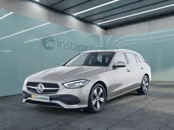Silber Gebraucht 2024 Mercedes T180 Advanced Van / Kleinbus | 34.610 € (Superpreis)