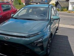 Grün Gebraucht 2022 Hyundai Bayon Trend SUV | 12.900 €