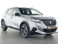 Grau Gebraucht 2022 Peugeot 2008 GT SUV | 18.950 € (Guter Preis)