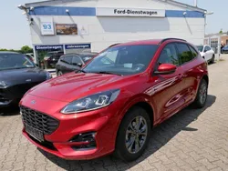 Lucidrot metallic Gebraucht 2024 Ford Kuga ST-Line X SUV | 29.990 €