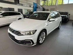 Weiß Gebraucht 2020 VW Passat GTE Limousine | 23.990 € (Fairer Preis)
