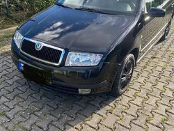 Schwarz Gebraucht 2004 Skoda Fabia Elegance Limousine | 850 € (Guter Preis)