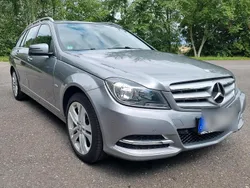 Grau Gebraucht 2012 Mercedes C180 Avantgarde Kombi | 14.900 €