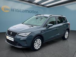 Blau Neu 2025 Seat Arona SUV | 28.149 €