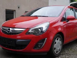 Rot Gebraucht 2011 Opel Corsa Selection Kleinwagen | 5.500 € (Fairer Preis)