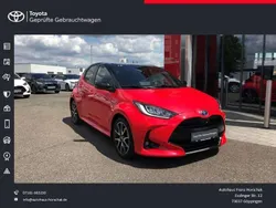 Tokio fusion rot Gebraucht 2021 Toyota Yaris Hybrid Edition Kleinwagen | 18.390 € (Fairer Preis)