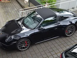 Schwarz Gebraucht 2022 Porsche 992 Coupé | 173.900 €