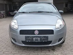 Grau Gebraucht 2011 Fiat Punto Pop Kleinwagen | 1.500 € (Fairer Preis)
