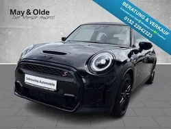 Schwarz Gebraucht 2022 Mini Cooper S Classic Kleinwagen | 26.888 € (Fairer Preis)