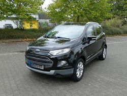 Schwarz Gebraucht 2016 Ford Ecosport Titanium SUV | 7.500 € (Guter Preis)