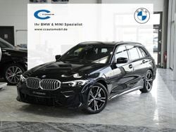 Saphirschwarz Gebraucht 2024 BMW 330 M Sport Kombi | 43.448 € (Guter Preis)