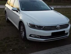 Weiß Gebraucht 2017 VW Passat Comfortline Kombi | 12.100 € (Superpreis)